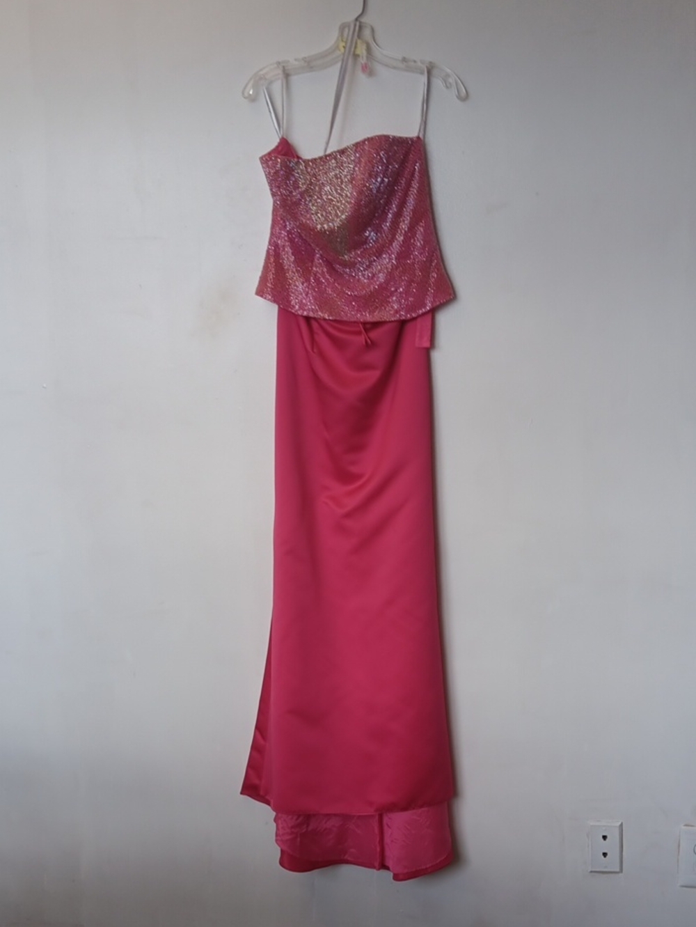 Strapless Fuchsia Sequin Top With Seperate Skirt.